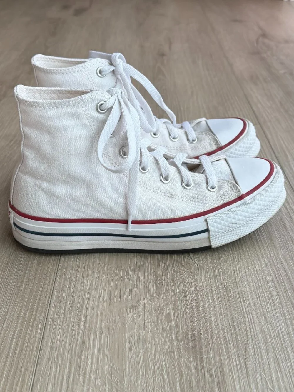 Converse big kids